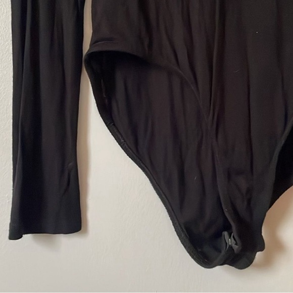 MISSGUIDED BLACK TURTLENECK BODYSUIT - Picture 7 of 7